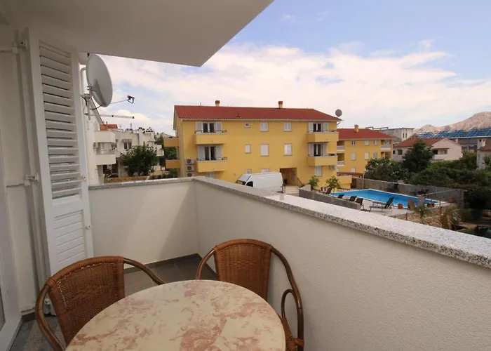 In Mit Eigenem Balkon By Interhome