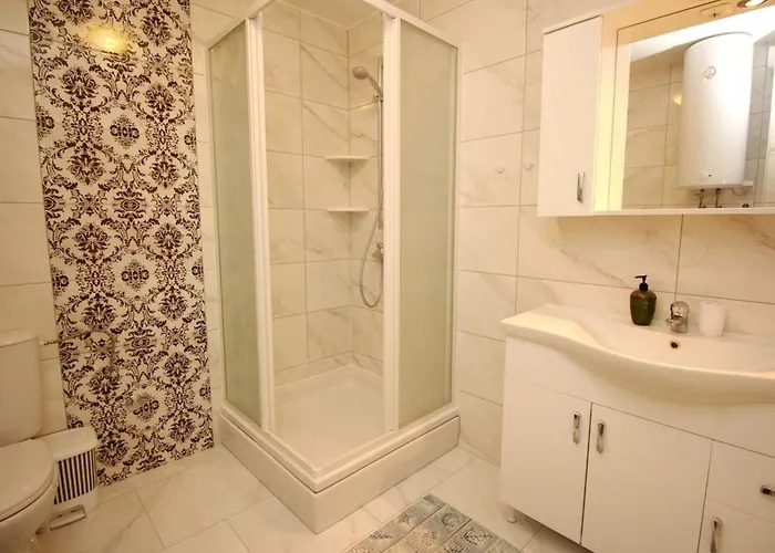 In Mit Eigenem Balkon By Interhome Apartament *