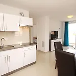 アパート In Mit Eigenem Balkon By Interhome *