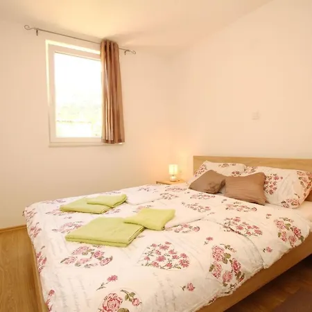 In Mit Eigenem Balkon By Interhome